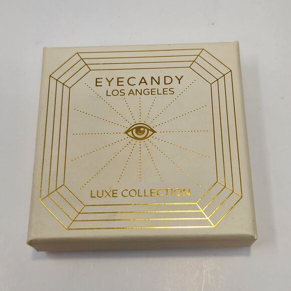 Eye Candy Los Angeles Black Gold Tone Dangle Drop Post Earrings Lightweight New - Picture 4 of 4